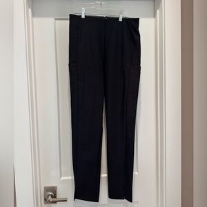 Athleta Wander Slim Pants 353450
Back Zip Side Pockets Stretch Black Women Sz 6